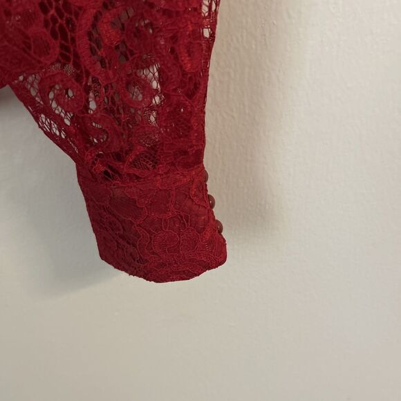 Women’s Long Sleeve Red Lace Blouse w/Mock Neck, One Size - Picture 4 of 10